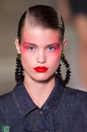 2017������ʲôױ�ݣ�2017������ױ����ô��ͼ��